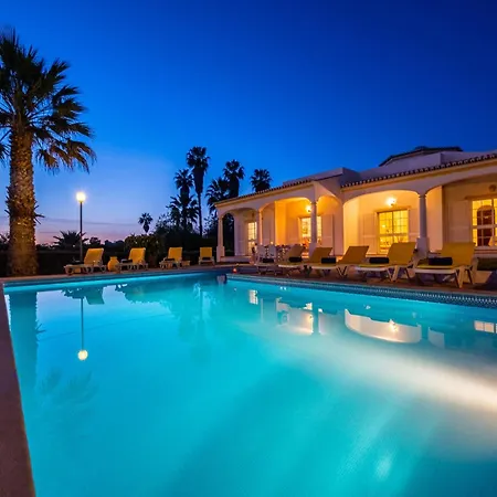 فيلة Holiday Home In Branqueira Near Santa Eulalia Beach البوفيرا