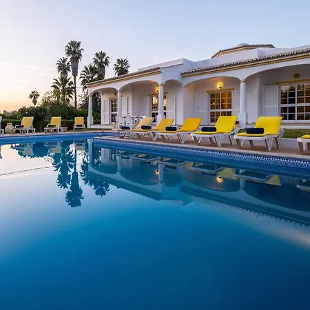 Holiday Home In Branqueira Near Santa Eulalia Beach *