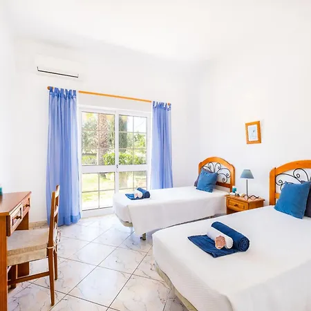 Villa Holiday Home In Branqueira Near Santa Eulalia Beach Albufeira