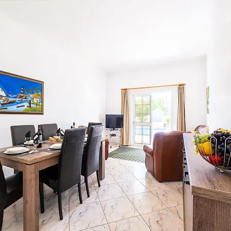 Βίλα Holiday Home In Branqueira Near Santa Eulalia Beach Αλμπουφέιρα